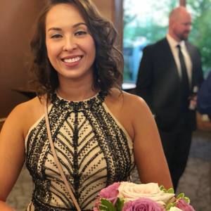 Meet your Posher, Stephanie